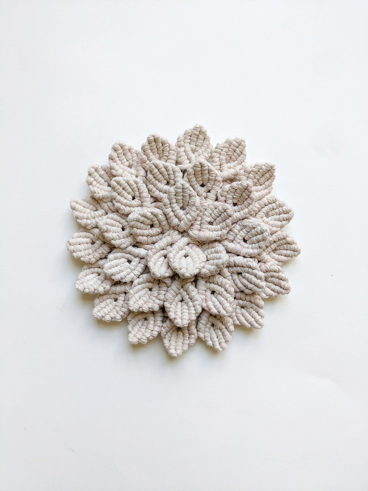 Macrame Hydrangea - Light Pink
