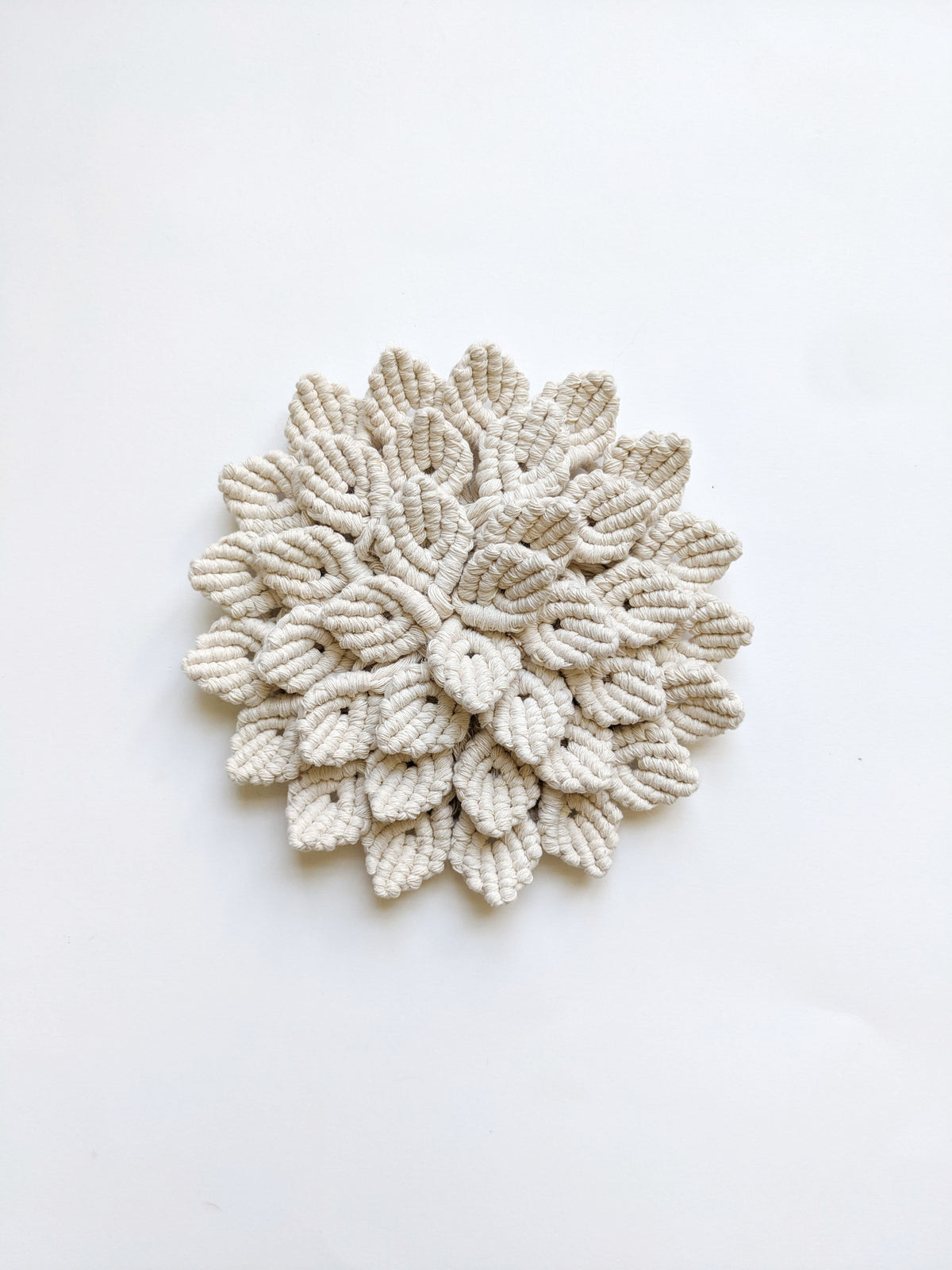 Macrame Hydrangea - White