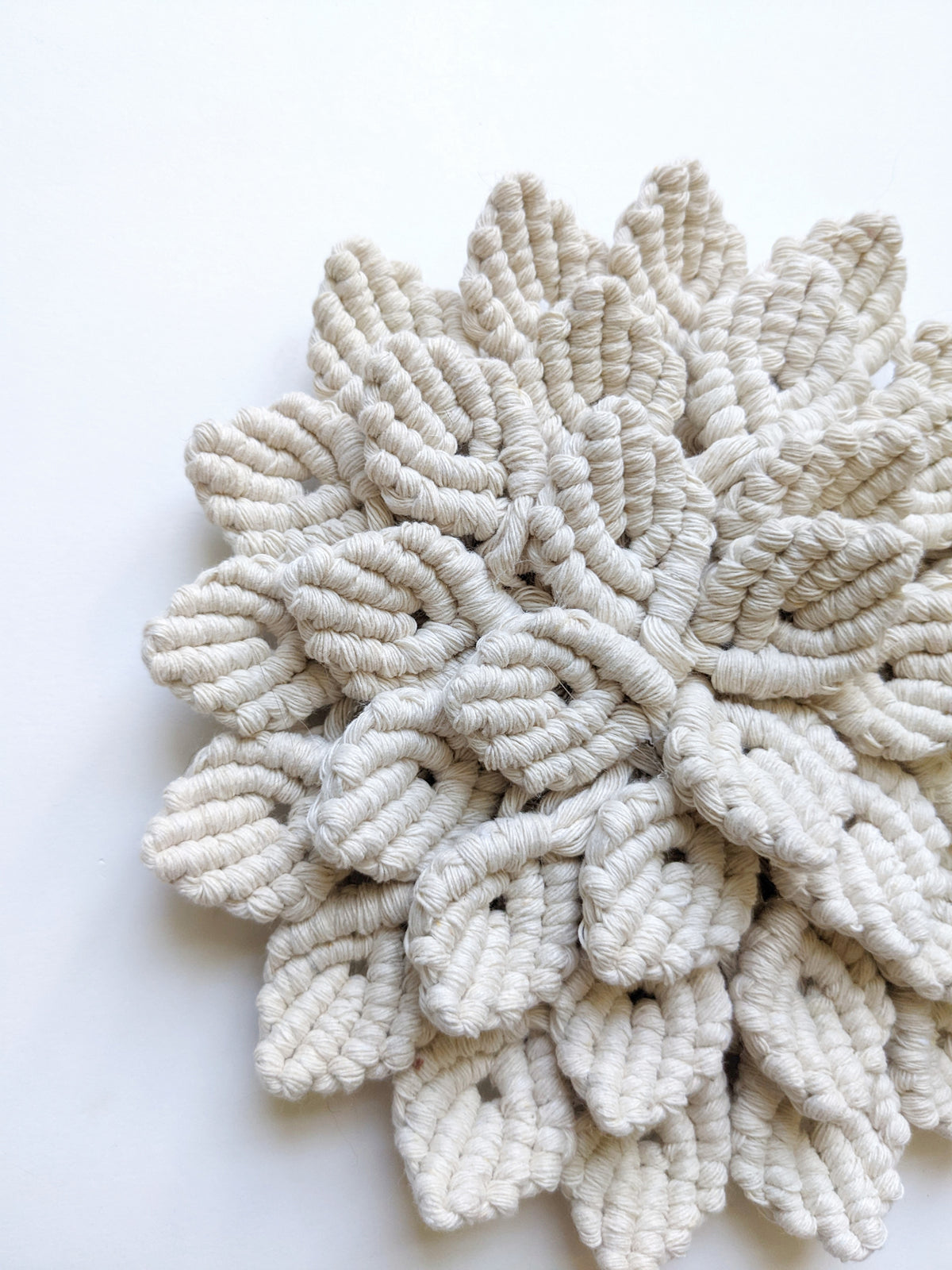 Macrame Hydrangea - White