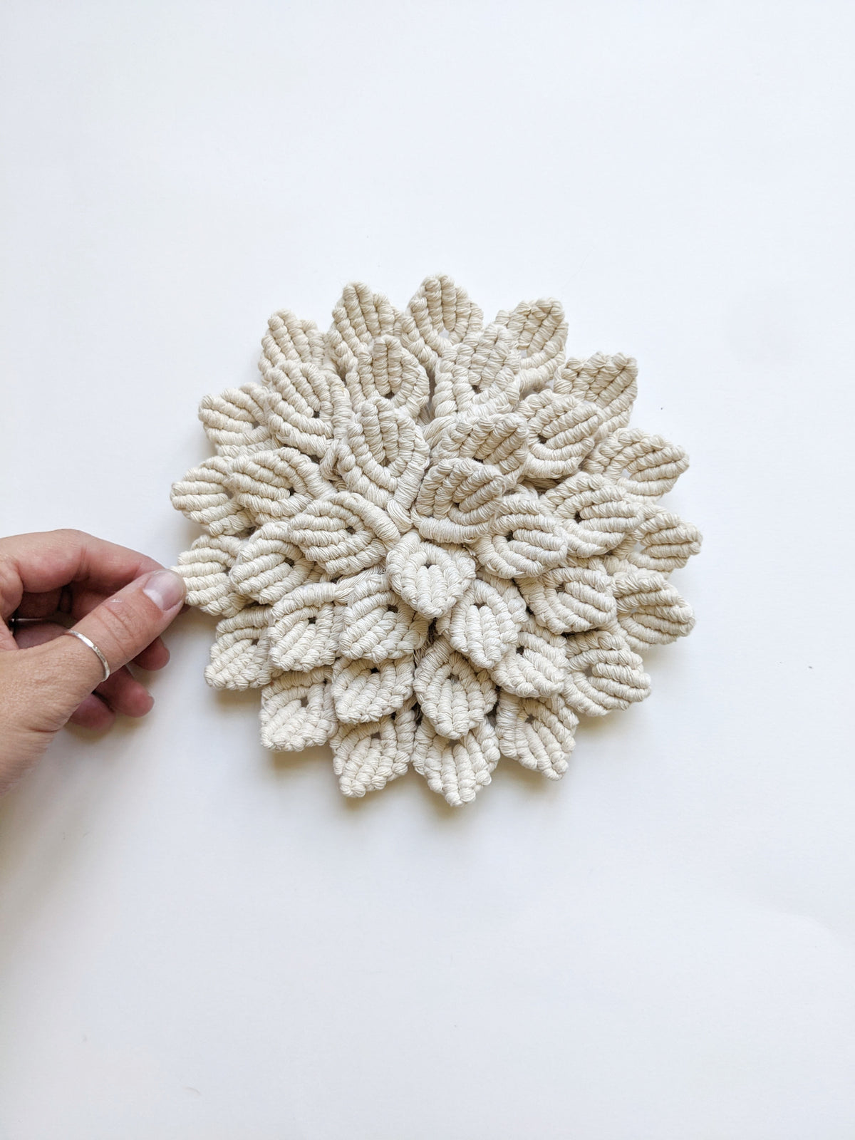 Macrame Hydrangea - White