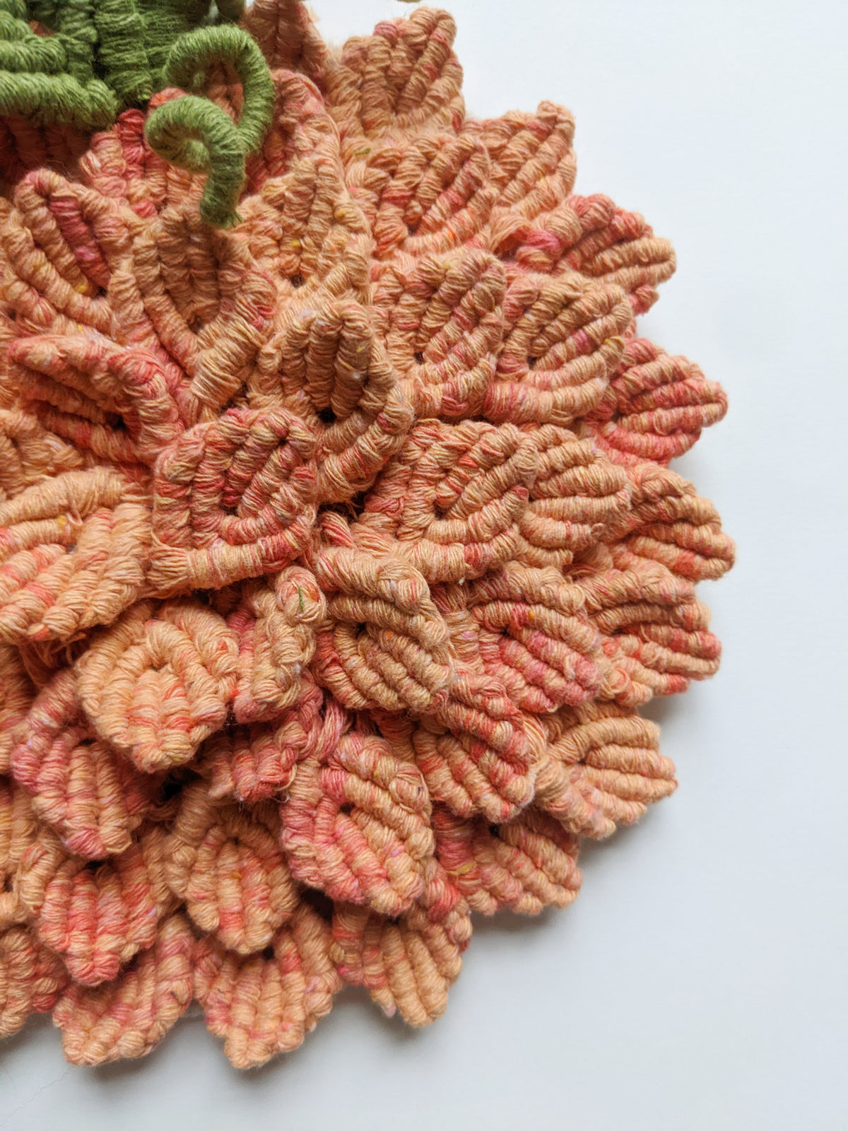 Macrame Hyrangea Pumpkin