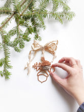 Load image into Gallery viewer, Macrame Acorn Frame Ornament
