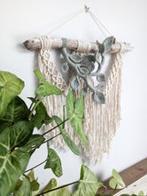 Load image into Gallery viewer, Flower Crown Macrame Hanging - Medium Sage Green &amp; Natural
