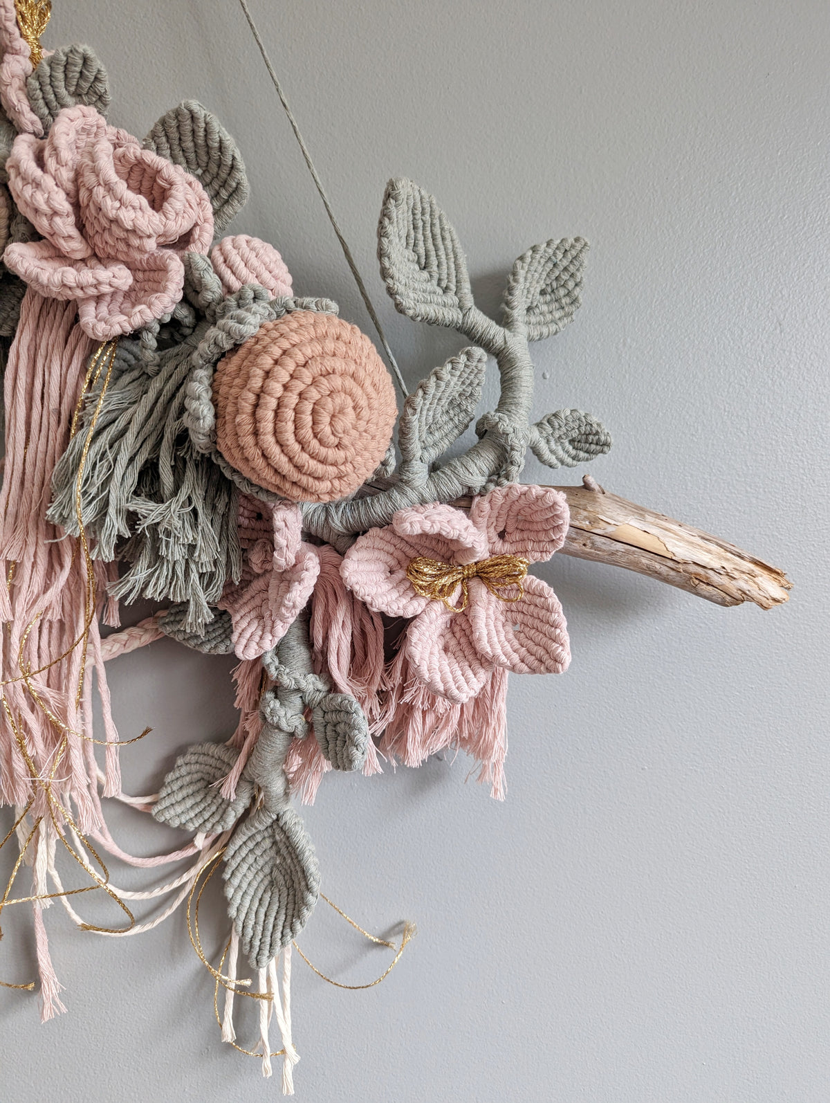 Macrame Boho Floral Wall Hanging Sculpture
