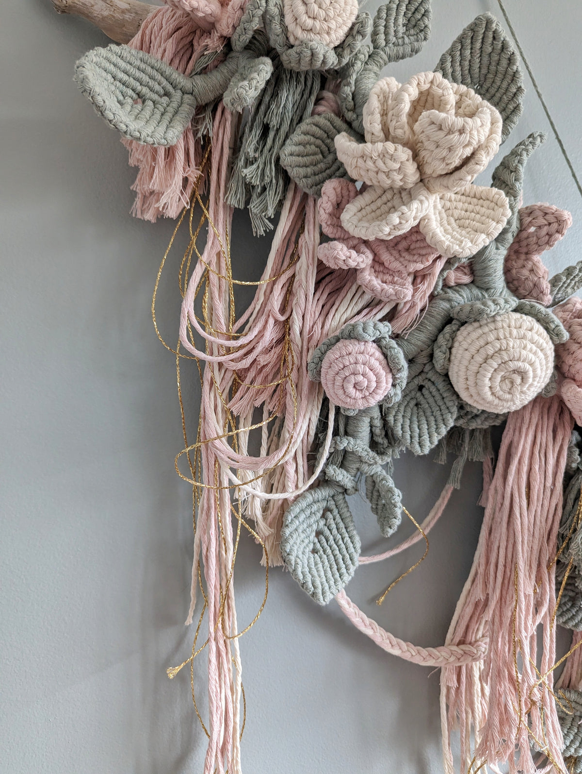 Macrame Boho Floral Wall Hanging Sculpture
