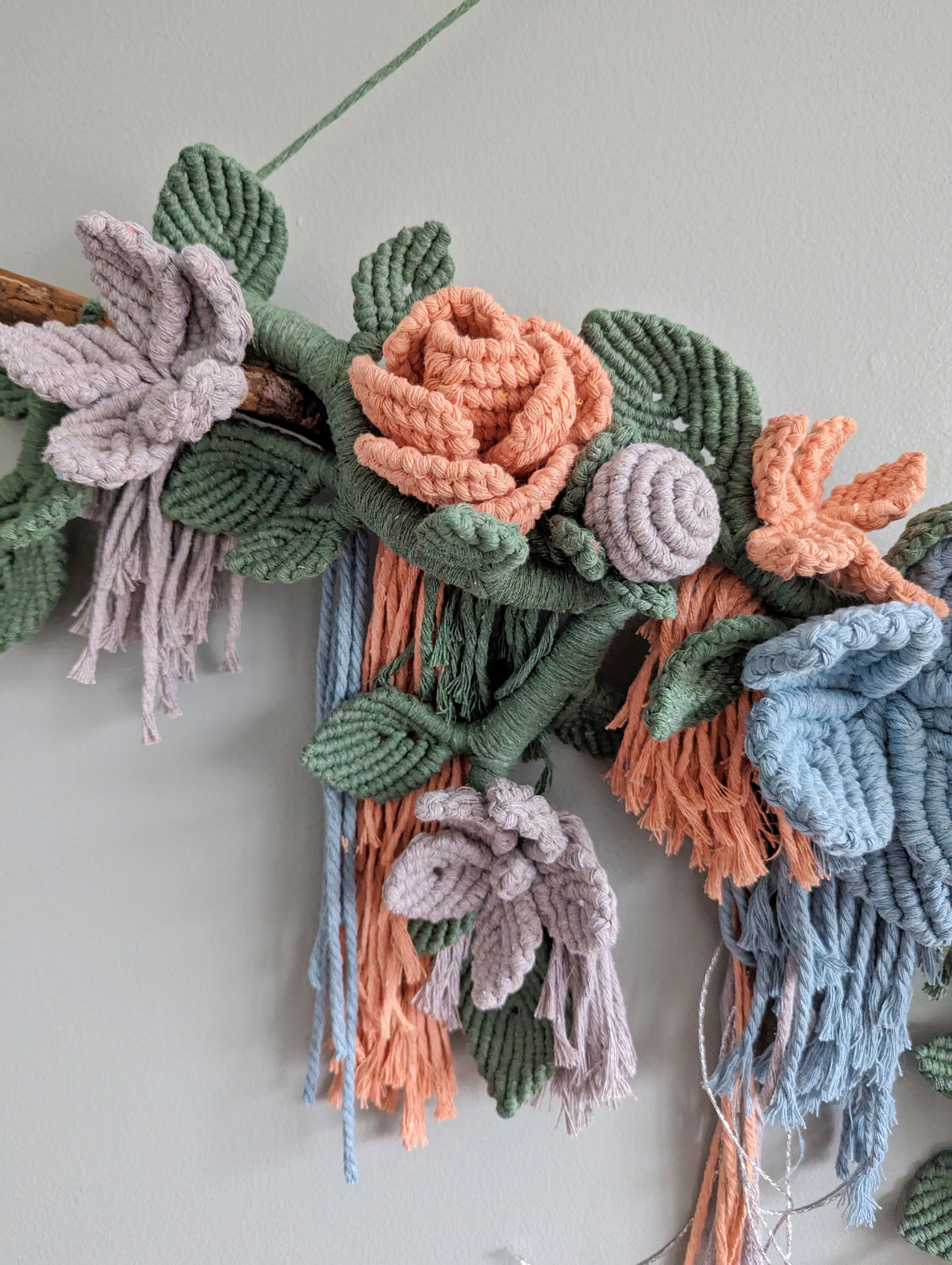 Macrame Boho Floral Wall Hanging Sculpture
