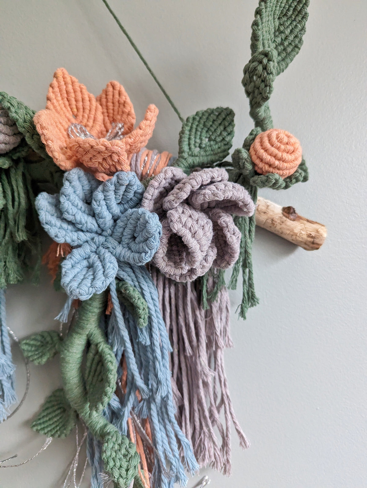 Macrame Boho Floral Wall Hanging Sculpture
