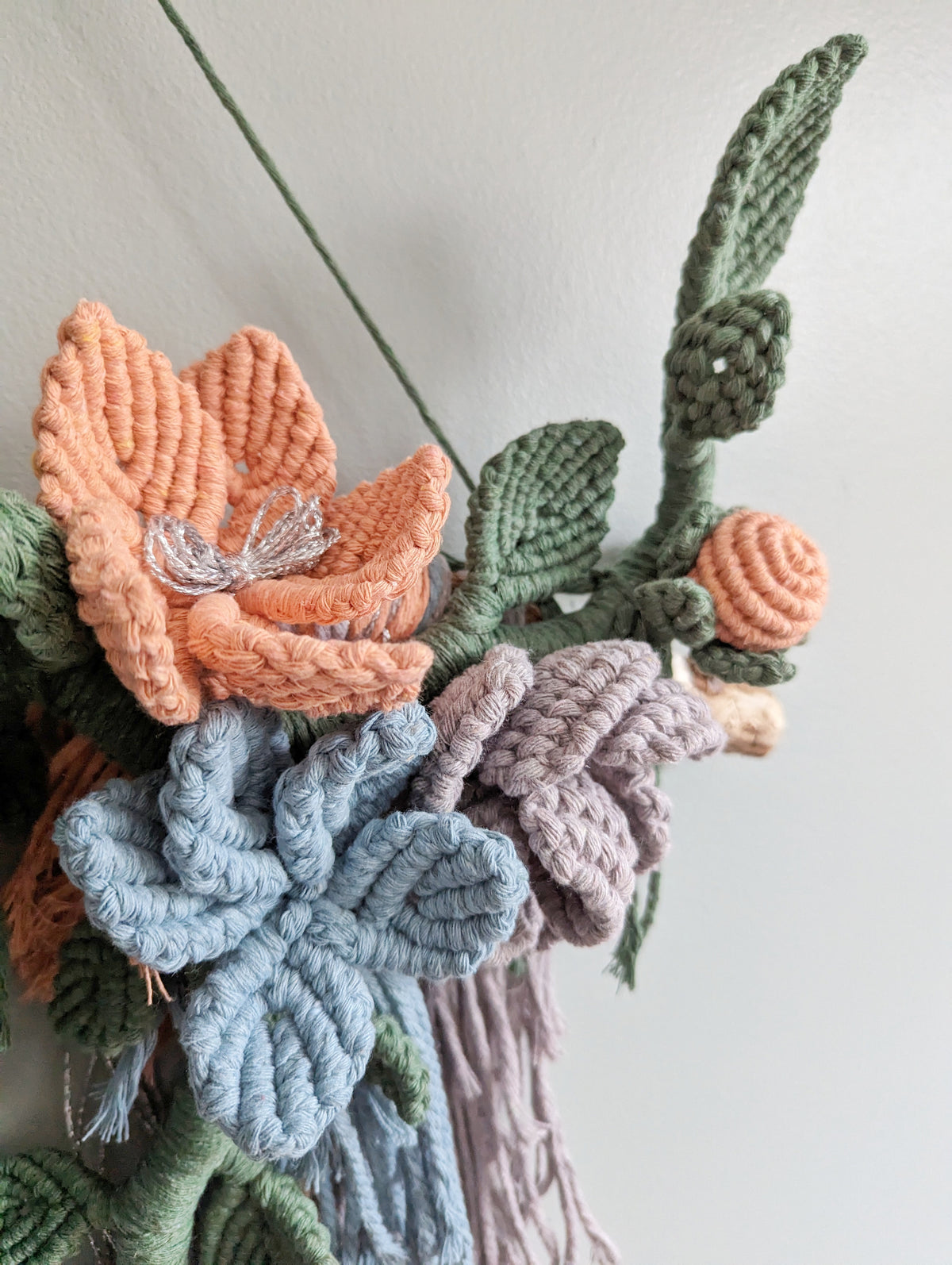 Macrame Boho Floral Wall Hanging Sculpture